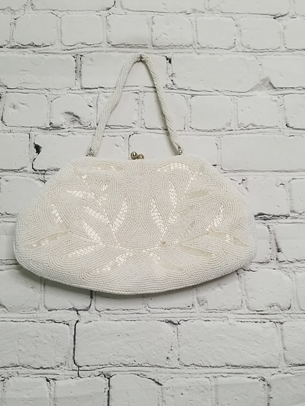 Hand Made evening purse white beaded w/ Kiss Lock closure clutch or strap GUC